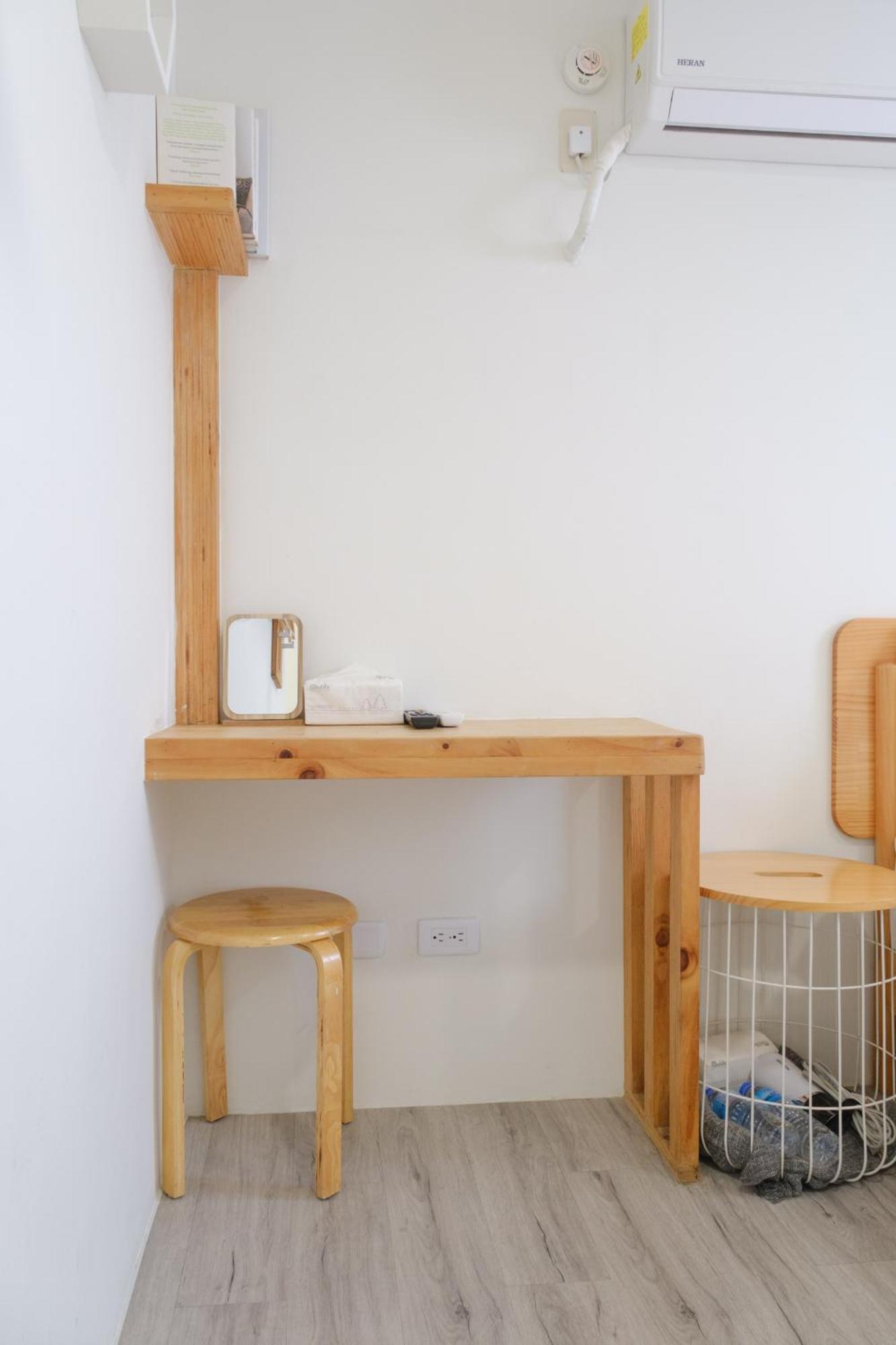 See U Apartment Tainan Exteriör bild